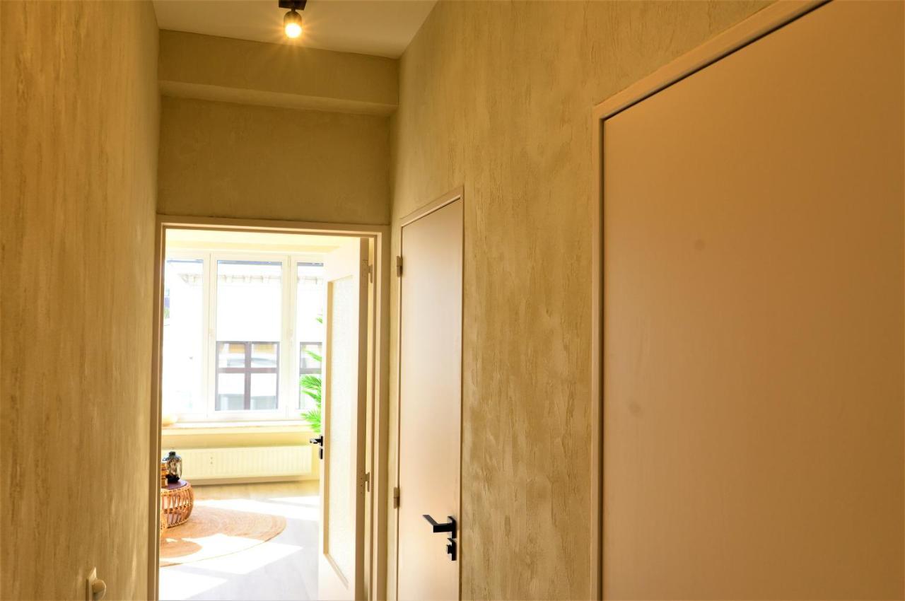 Apartment Downtown 2 Bdr ***** 3 *